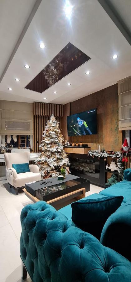 Design Apartment Platinium Spa Lux 5 Star "Havana" Completely Private Wellness & Spa Free Included Sauna & Jacuzzi & Salt Wall & Fire Place & 3D Ceilings & Business Wifi & Netflix & Keyless Code Entry & Full Smart App & Secure 2 Parking Place Τσούπρια Εξωτερικό φωτογραφία