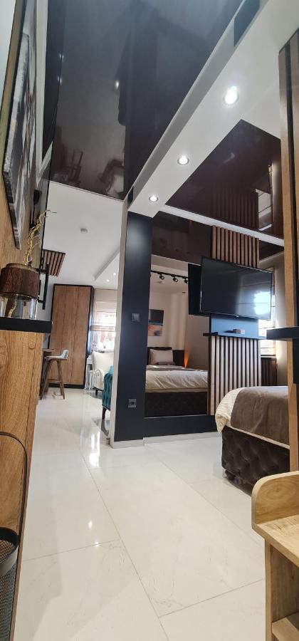 Design Apartment Platinium Spa Lux 5 Star "Havana" Completely Private Wellness & Spa Free Included Sauna & Jacuzzi & Salt Wall & Fire Place & 3D Ceilings & Business Wifi & Netflix & Keyless Code Entry & Full Smart App & Secure 2 Parking Place Τσούπρια Εξωτερικό φωτογραφία