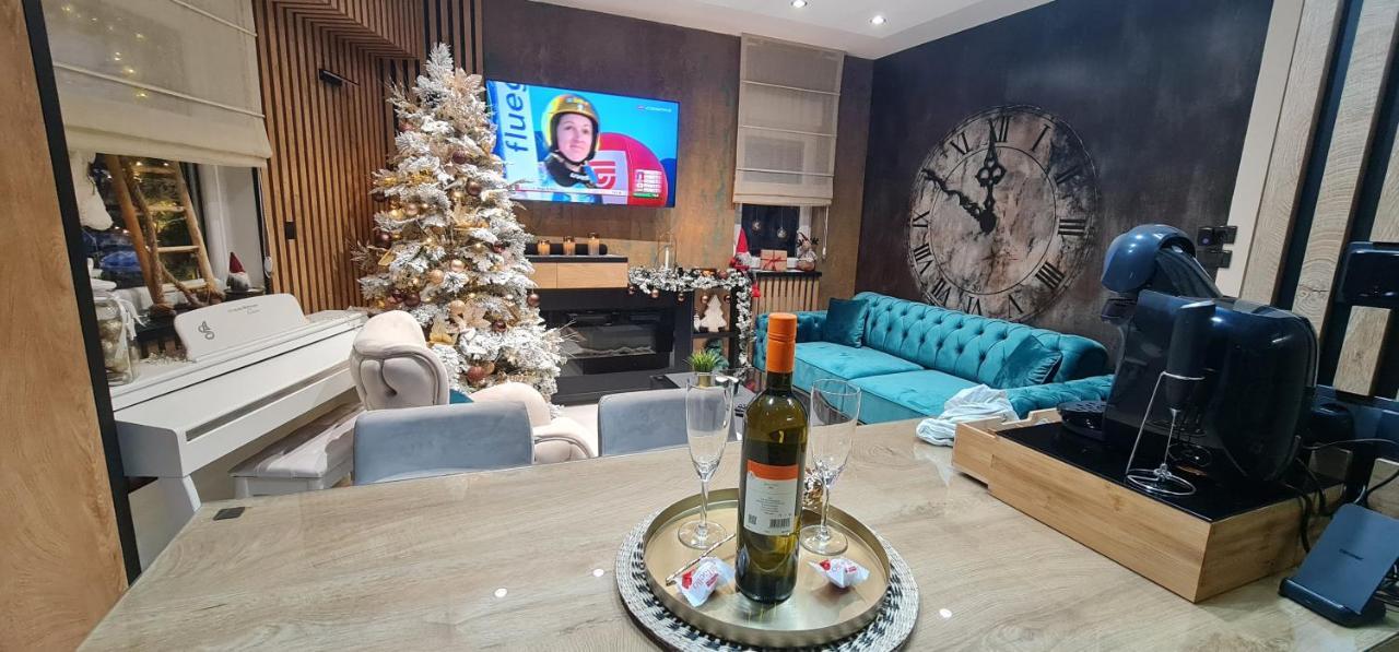 Design Apartment Platinium Spa Lux 5 Star "Havana" Completely Private Wellness & Spa Free Included Sauna & Jacuzzi & Salt Wall & Fire Place & 3D Ceilings & Business Wifi & Netflix & Keyless Code Entry & Full Smart App & Secure 2 Parking Place Τσούπρια Εξωτερικό φωτογραφία