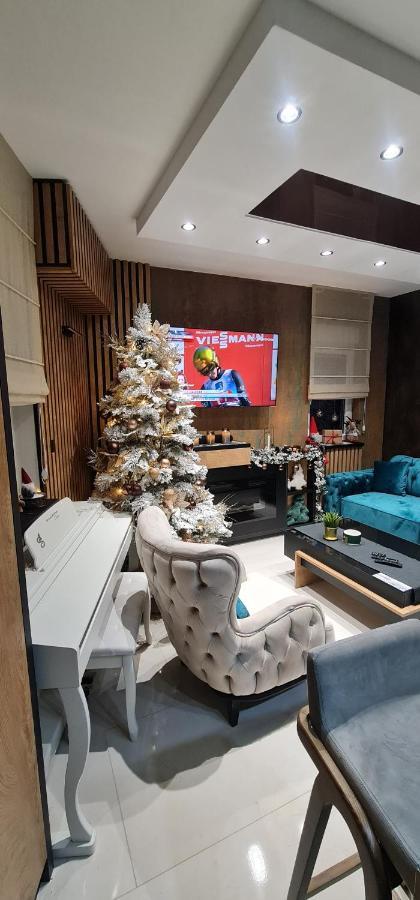 Design Apartment Platinium Spa Lux 5 Star "Havana" Completely Private Wellness & Spa Free Included Sauna & Jacuzzi & Salt Wall & Fire Place & 3D Ceilings & Business Wifi & Netflix & Keyless Code Entry & Full Smart App & Secure 2 Parking Place Τσούπρια Εξωτερικό φωτογραφία