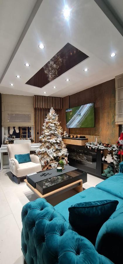 Design Apartment Platinium Spa Lux 5 Star "Havana" Completely Private Wellness & Spa Free Included Sauna & Jacuzzi & Salt Wall & Fire Place & 3D Ceilings & Business Wifi & Netflix & Keyless Code Entry & Full Smart App & Secure 2 Parking Place Τσούπρια Εξωτερικό φωτογραφία